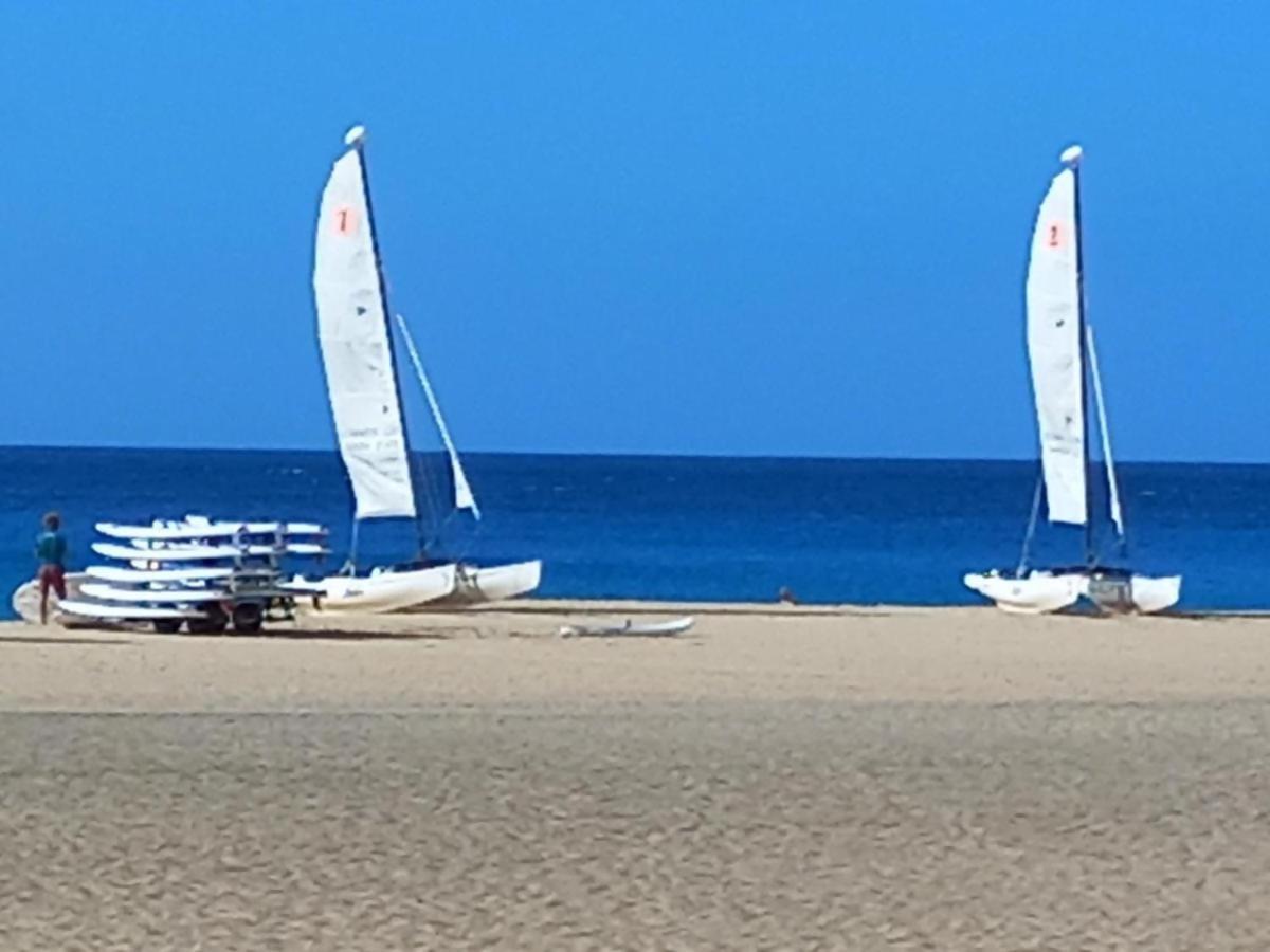 Sol Y Sal Con Vista A La Piscina (Adults Only) Corralejo Exterior photo