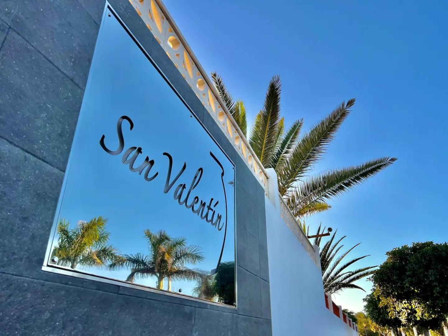 Sol Y Sal Con Vista A La Piscina (Adults Only) Corralejo Exterior photo